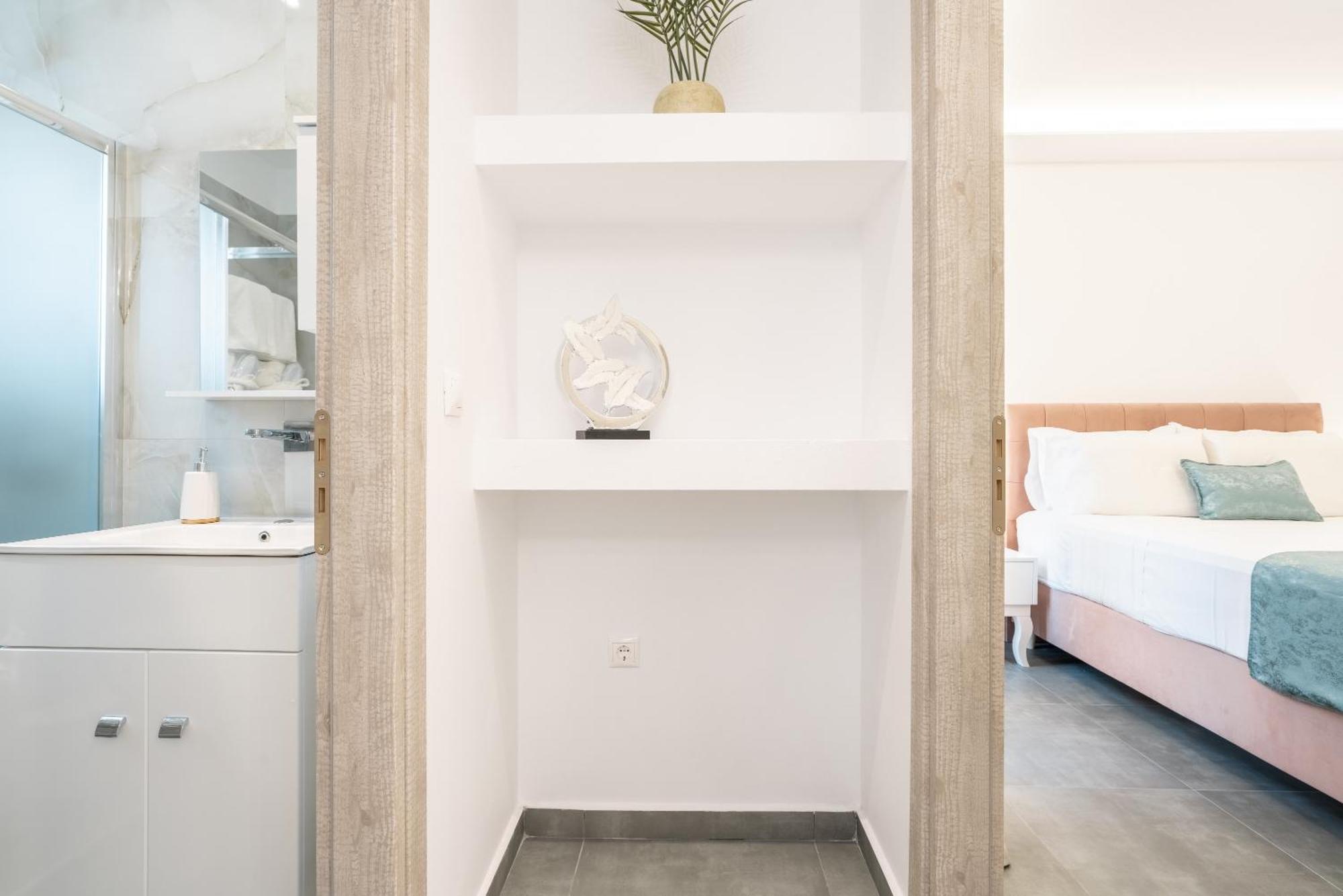 Velvet Apartment
